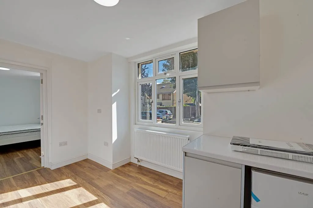 flat to rent, The Grove, Greenford, UB6