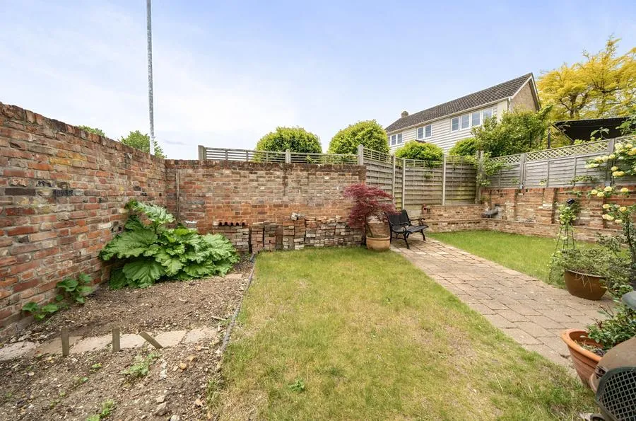 Colchester Road, Bures, CO8, photo 17