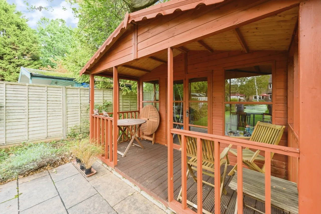London Road South, Redhill, RH1, photo 21
