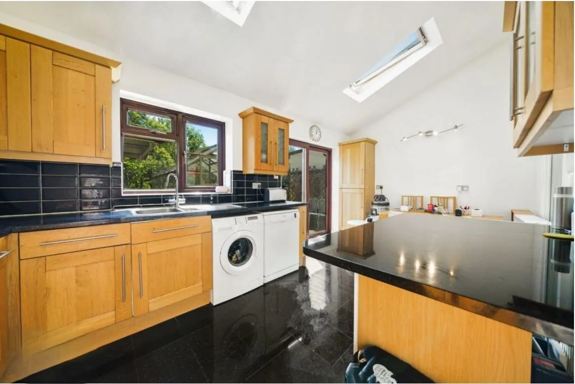 Greenford Road, Harrow, HA1, photo 9