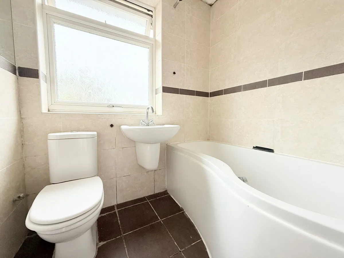 Harrow, HA5, photo 11