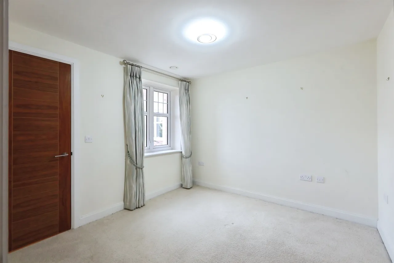 Orchard Gate, Stratford-Upon-Avon, CV37, photo 11