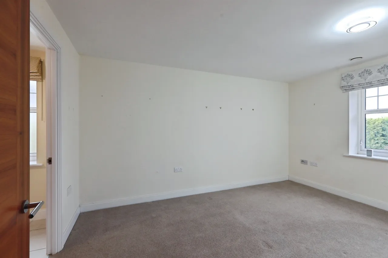 Orchard Gate, Stratford-Upon-Avon, CV37, photo 8