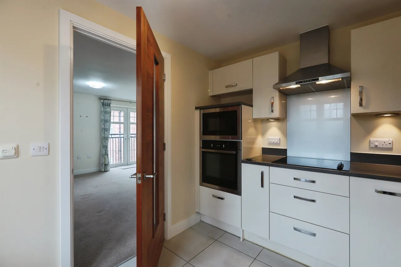 Orchard Gate, Stratford-Upon-Avon, CV37, photo 21