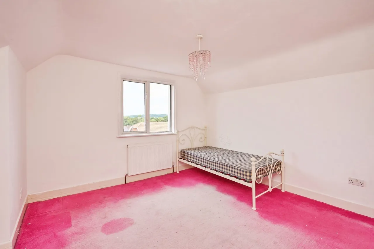 Castle Road, Newport, PO30, photo 10