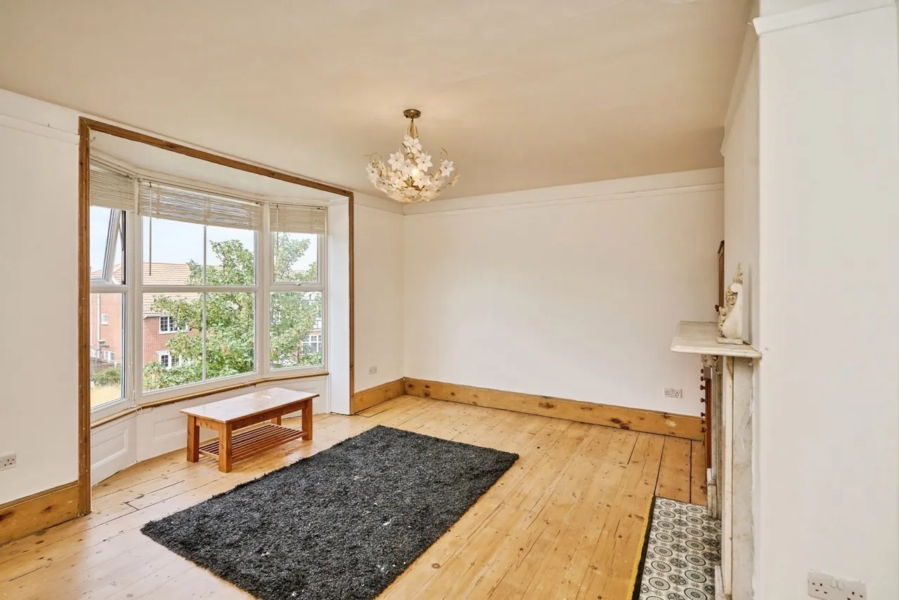 Castle Road, Newport, PO30, photo 6