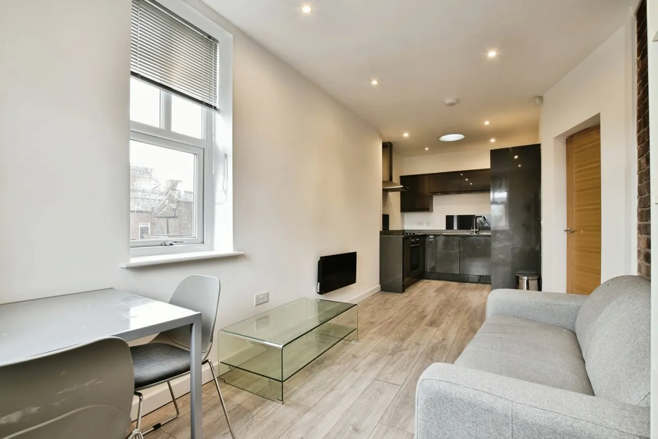 Stamford New Road, Altrincham, Greater Manchester, WA14, photo 18
