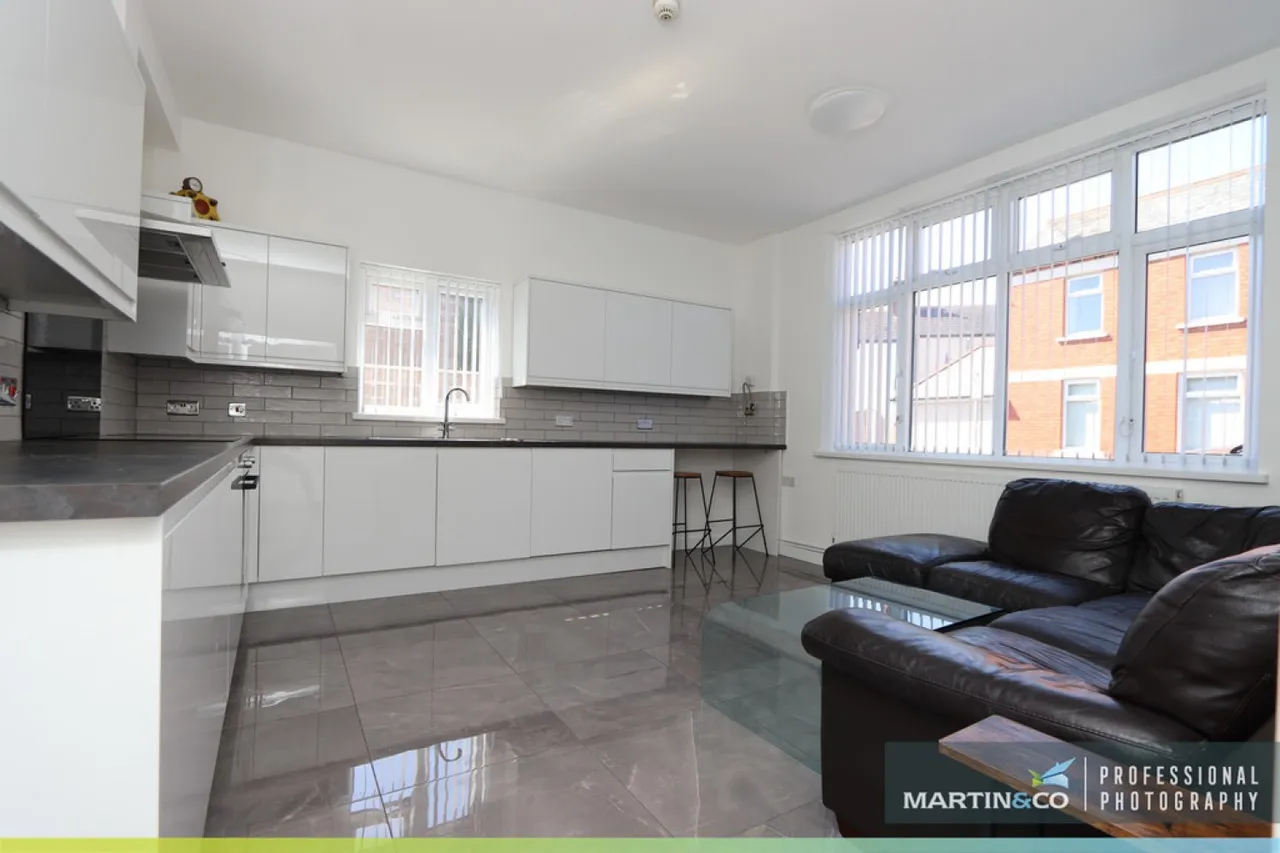 Gwennyth Street, Cathays, CF24, photo 9