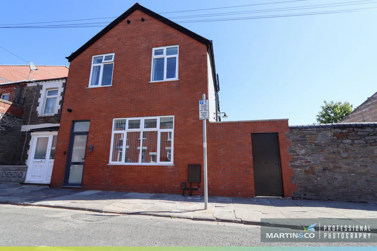 Gwennyth Street, Cathays, CF24, photo 2
