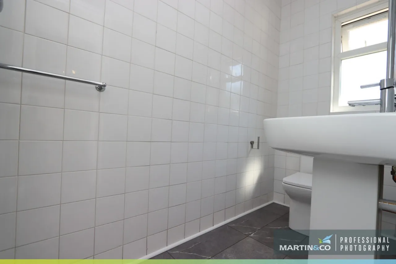 Gwennyth Street, Cathays, CF24, photo 11