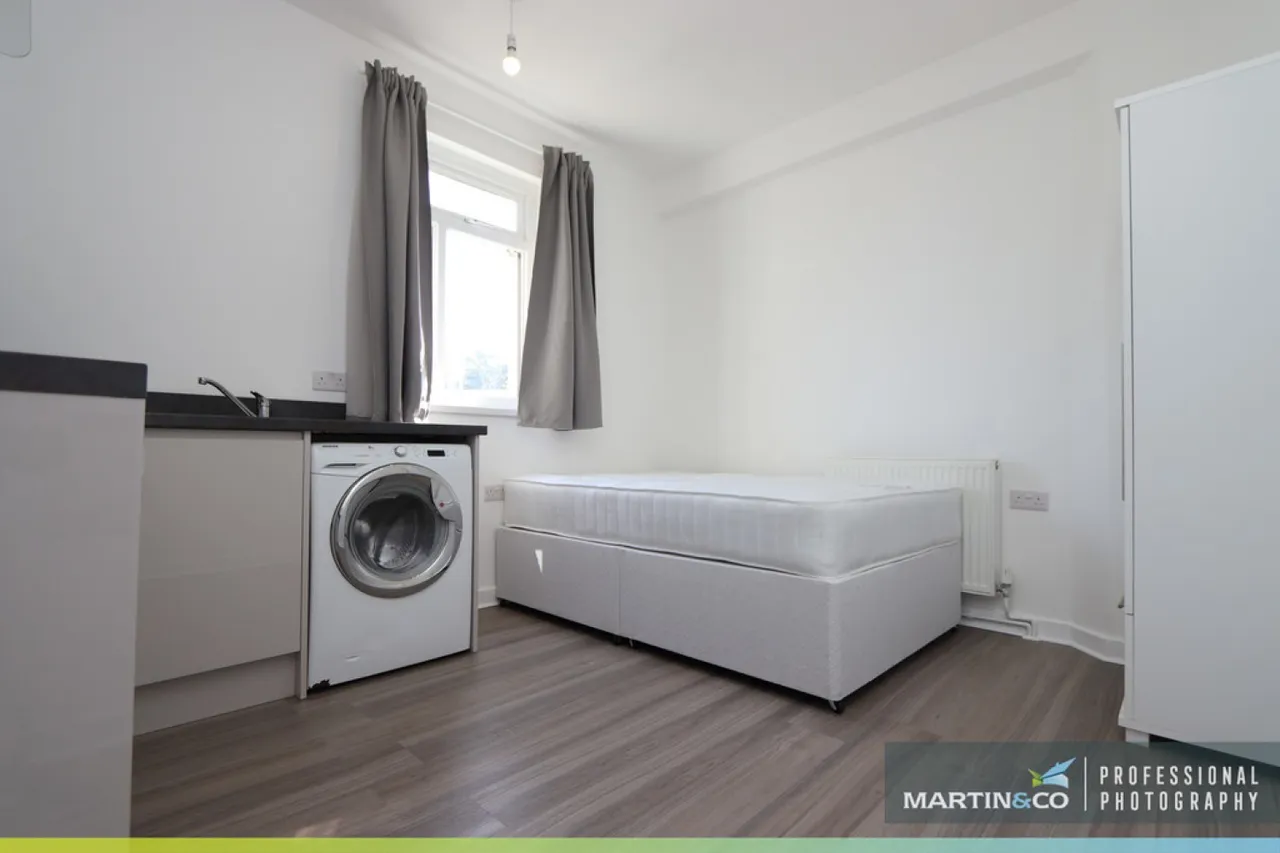 Gwennyth Street, Cathays, CF24, photo 4