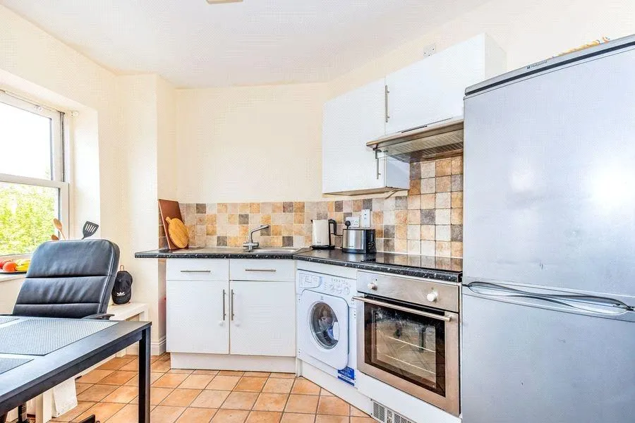 Frederick Street, Aldershot, GU11, photo 4