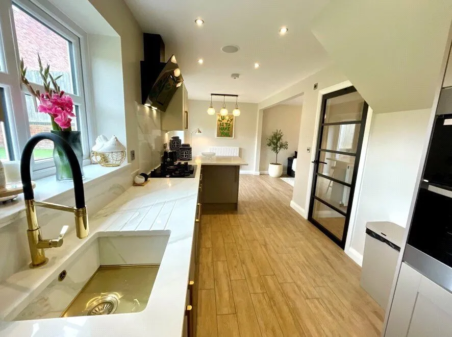 Narrow Lane, Llandudno Junction, LL31, photo 6