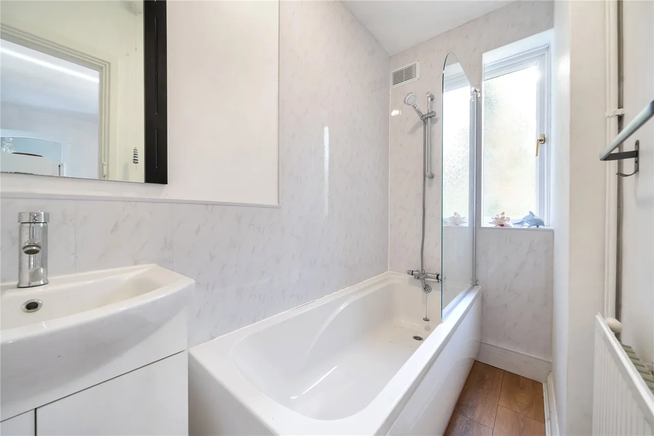 Well Road, Barnet, EN5 3EA, photo 13