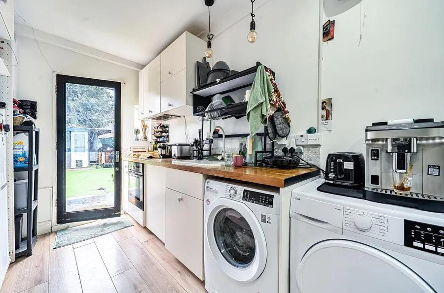 Burchell Road, London, E10, photo 3