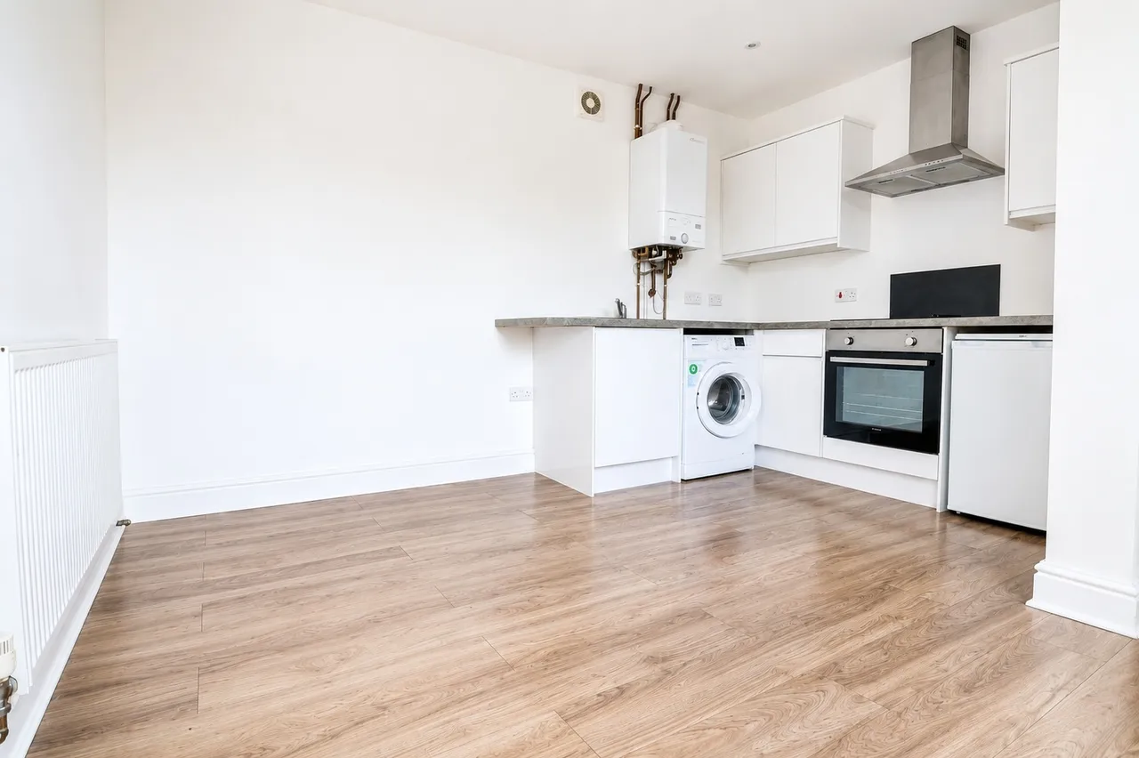 Lane End, HP14, photo 2