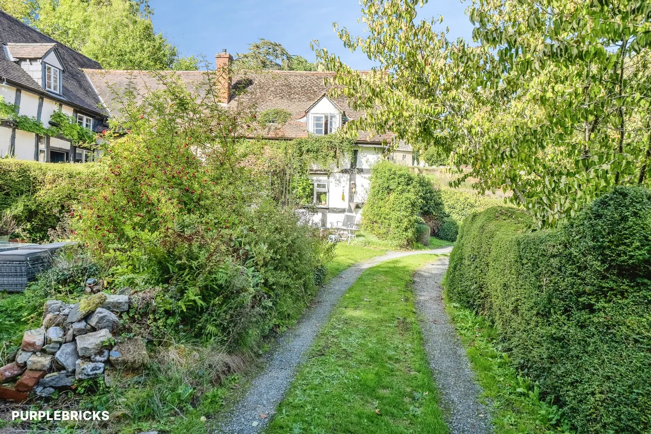 Lyons Hall, Kington, HR5, photo 48