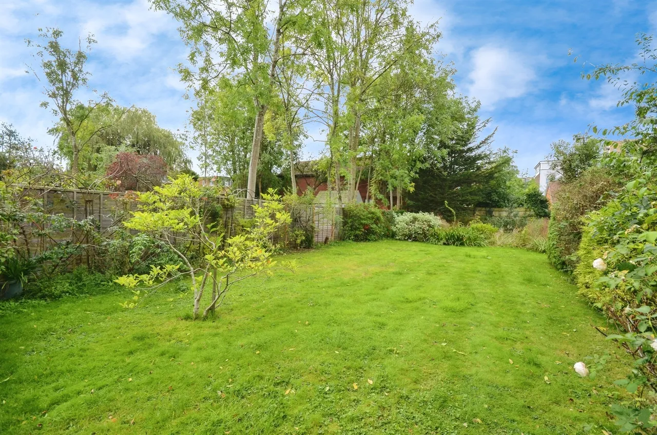 Northwick Park Road, Harrow, photo 5