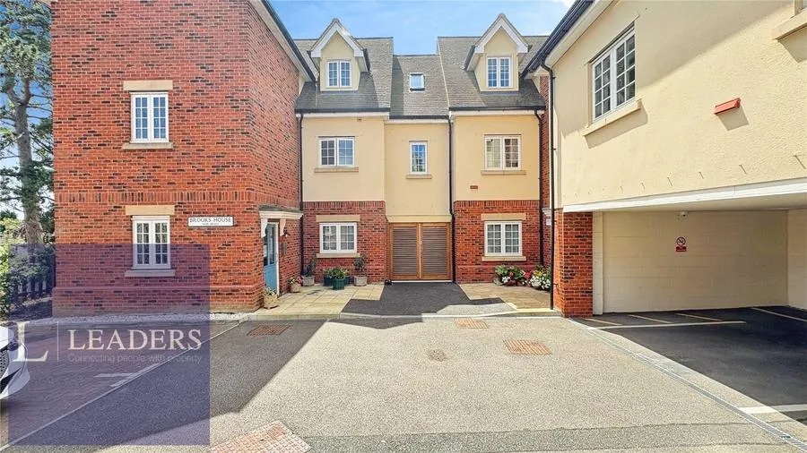Dame Mary Walk, Halstead, CO9, photo 14