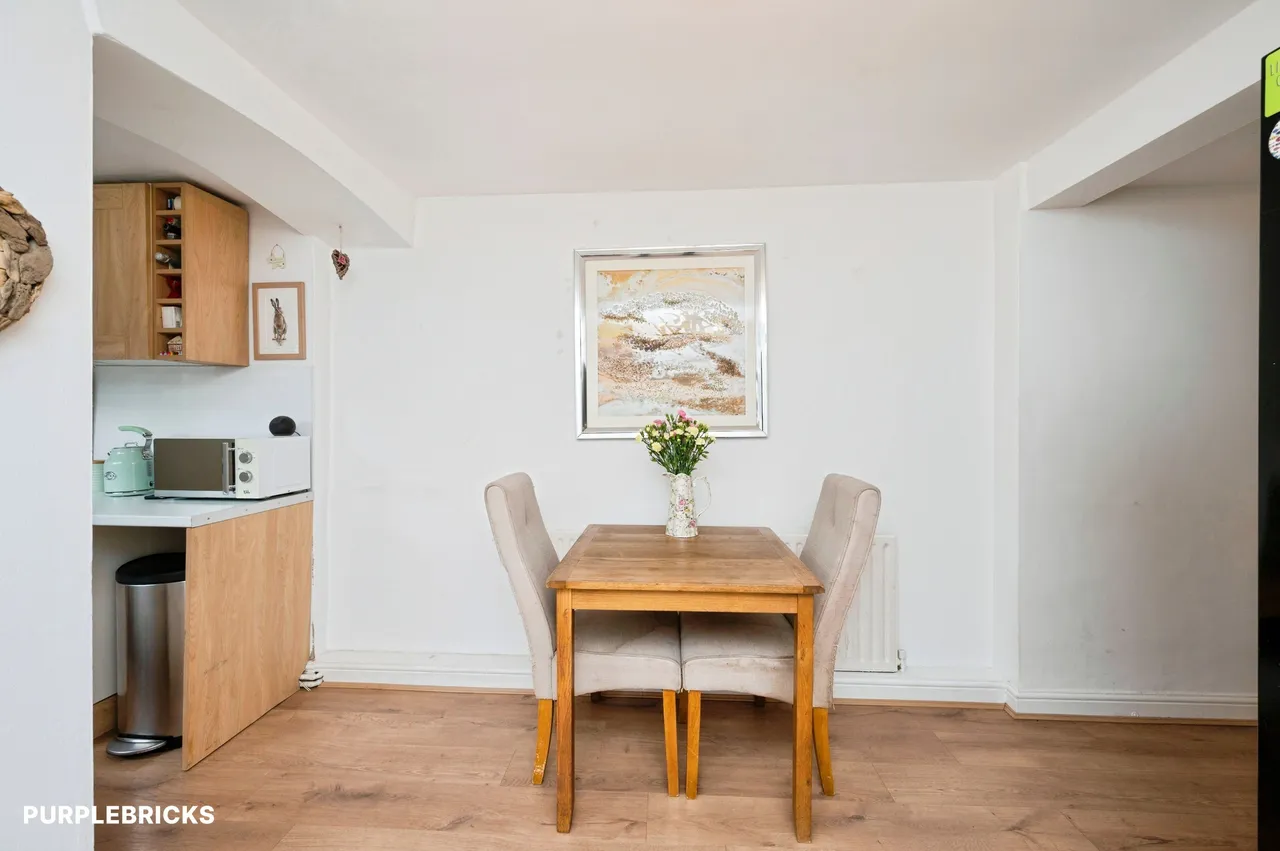 Mansfield Road, Skegby, NG17, photo 9