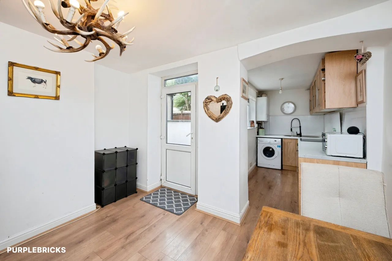 Mansfield Road, Skegby, NG17, photo 3