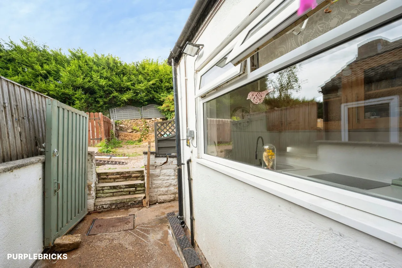 Mansfield Road, Skegby, NG17, photo 19