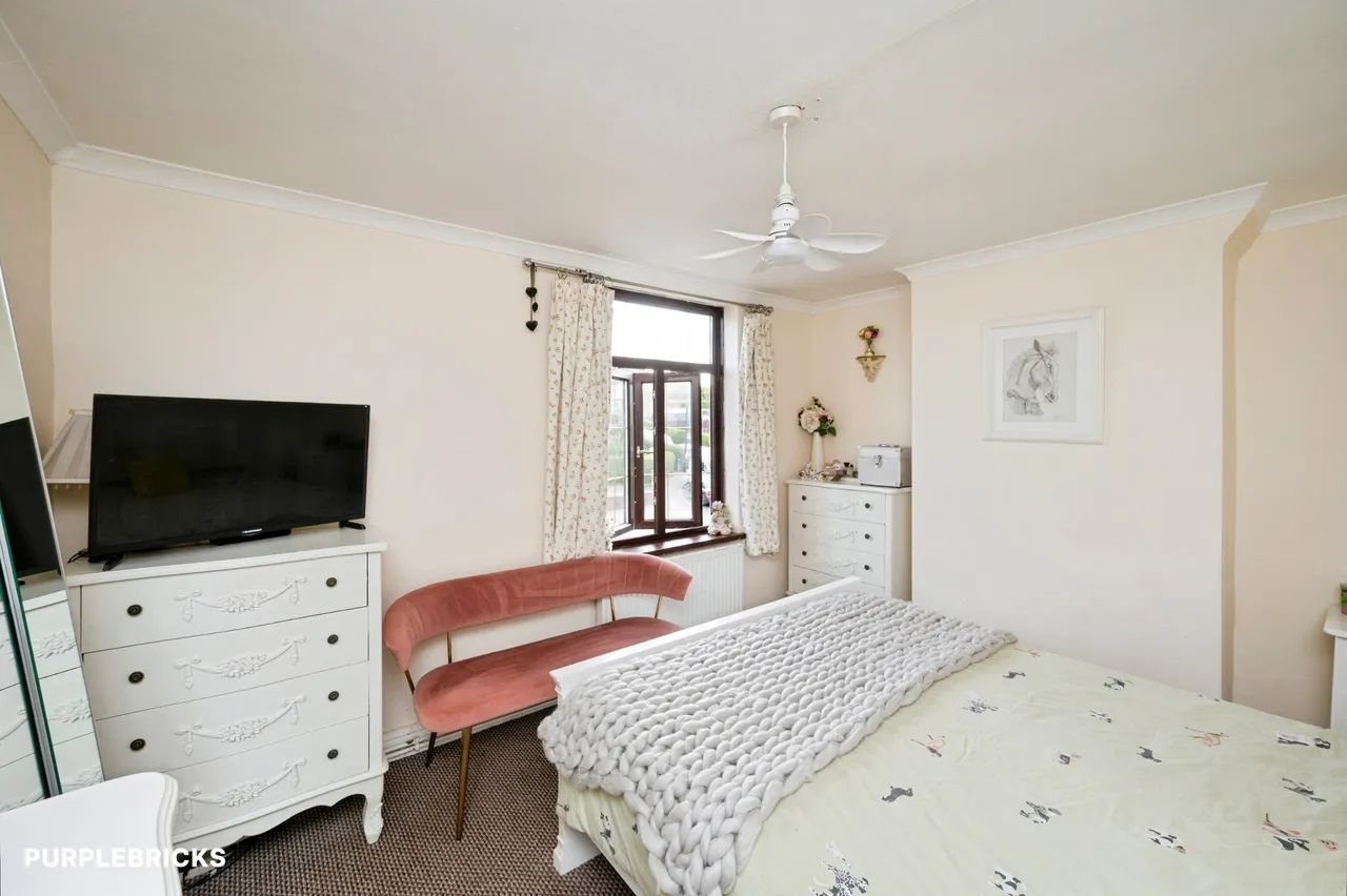 Mansfield Road, Skegby, NG17, photo 13