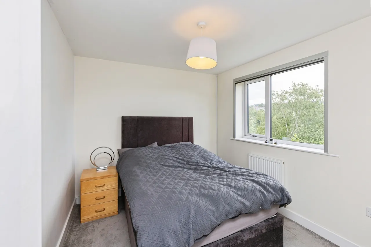 Mill Rise, Huddersfield, photo 12