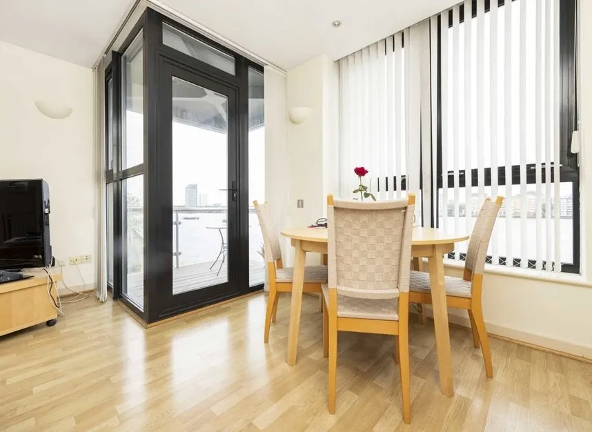 Westferry Road, Canary Wharf, E14, photo 4