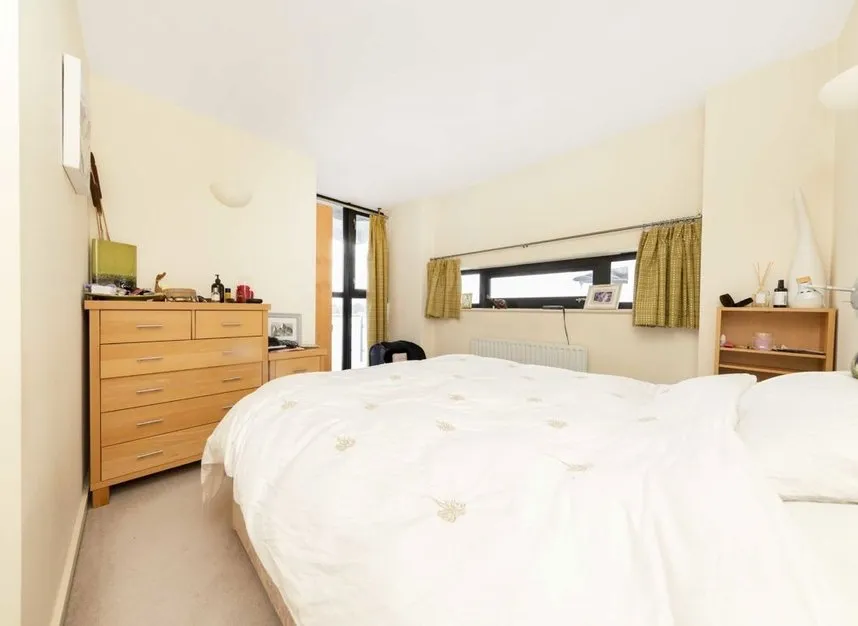 Westferry Road, Canary Wharf, E14, photo 5