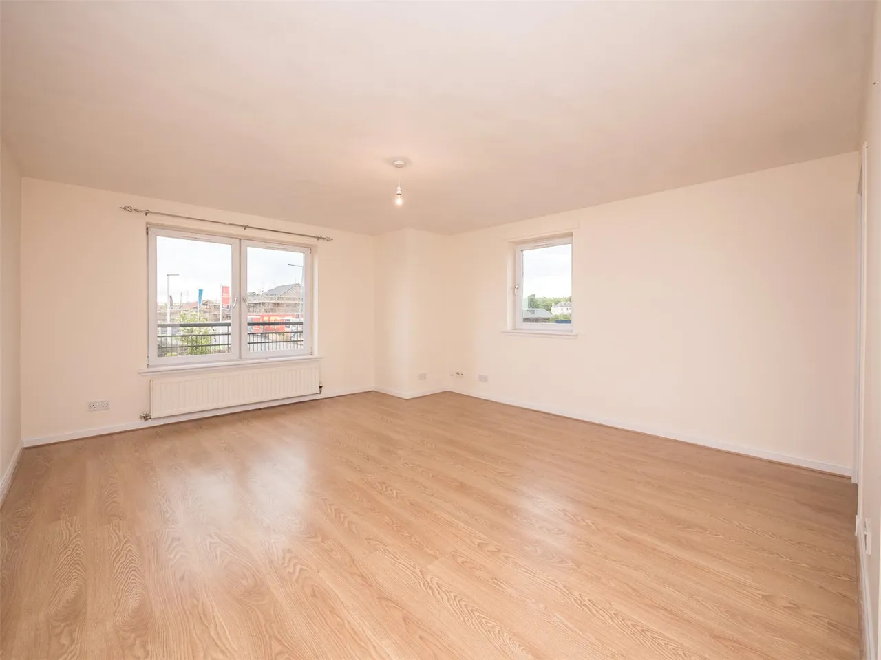 Whitehill Street, EH21, photo 2