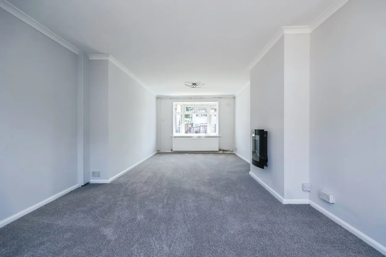 Bransdale Road, Clifton, Nottingham, NG11, photo 6