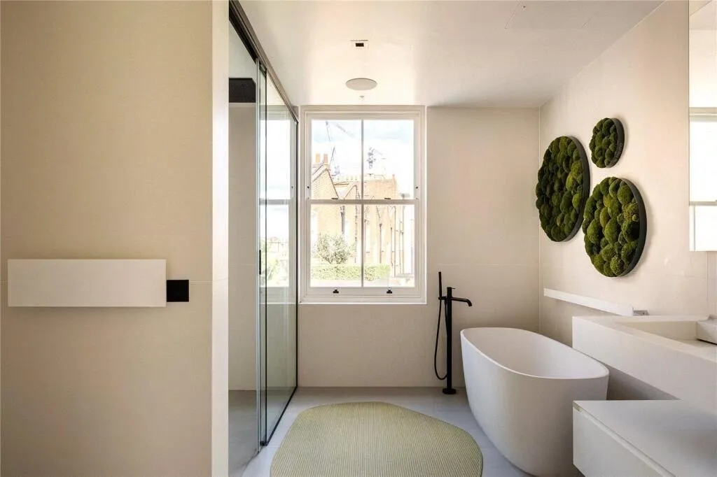 Berkeley Gardens, London, W8, photo 14