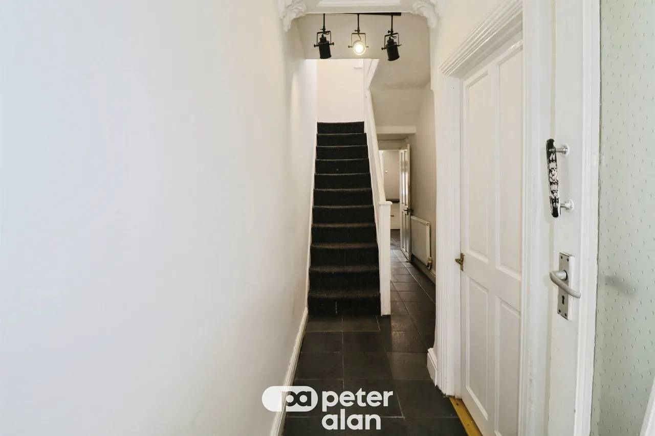 Clifton Street, Cardiff, CF24, photo 7