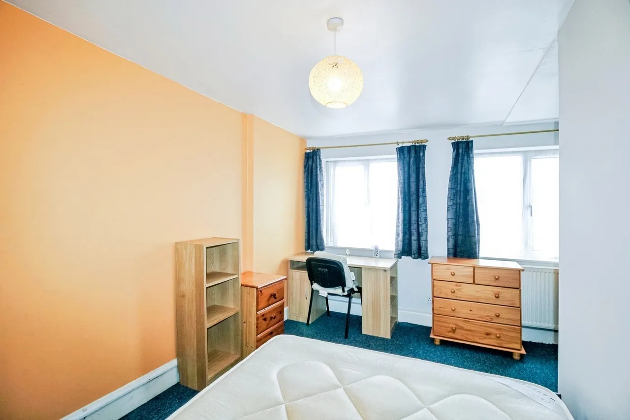 Cossack Green, Southampton, SO14, photo 16