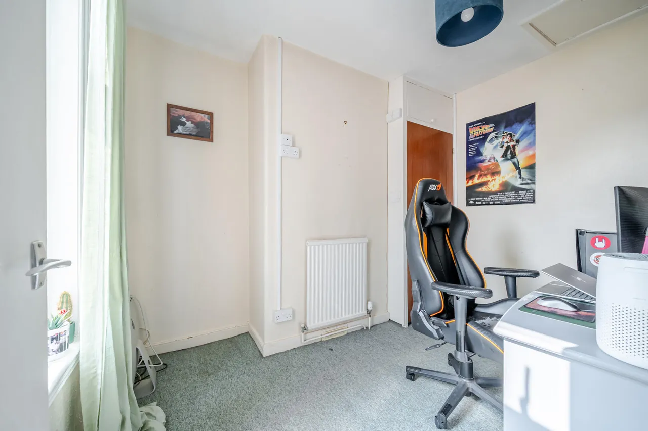Forefield Terrace, Rowde, SN10, photo 14