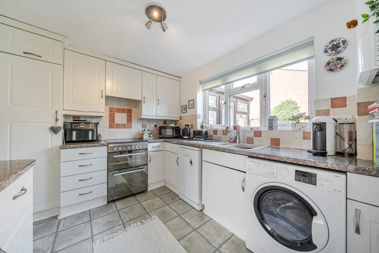 Elmbourne Drive, DA17, photo 8
