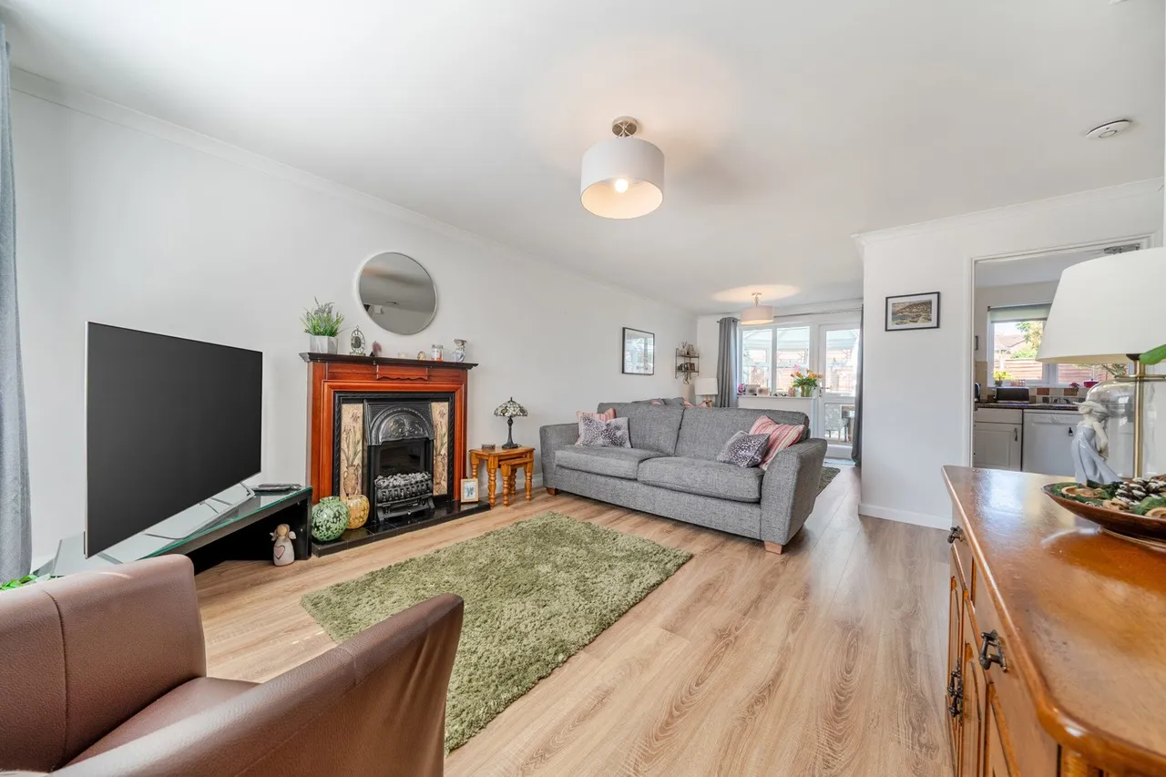 Elmbourne Drive, DA17, photo 11