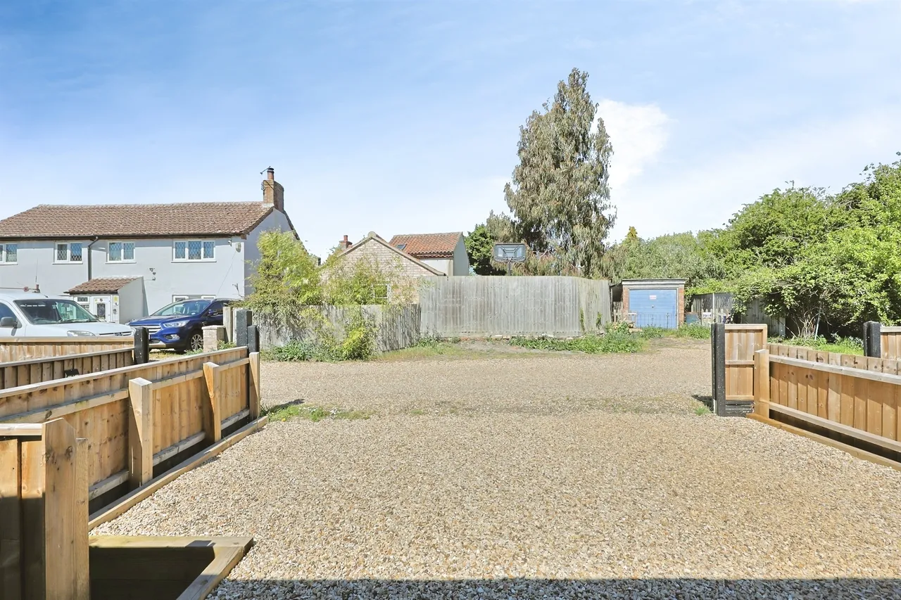 Pleasant Row, Swaffham, PE37, photo 18
