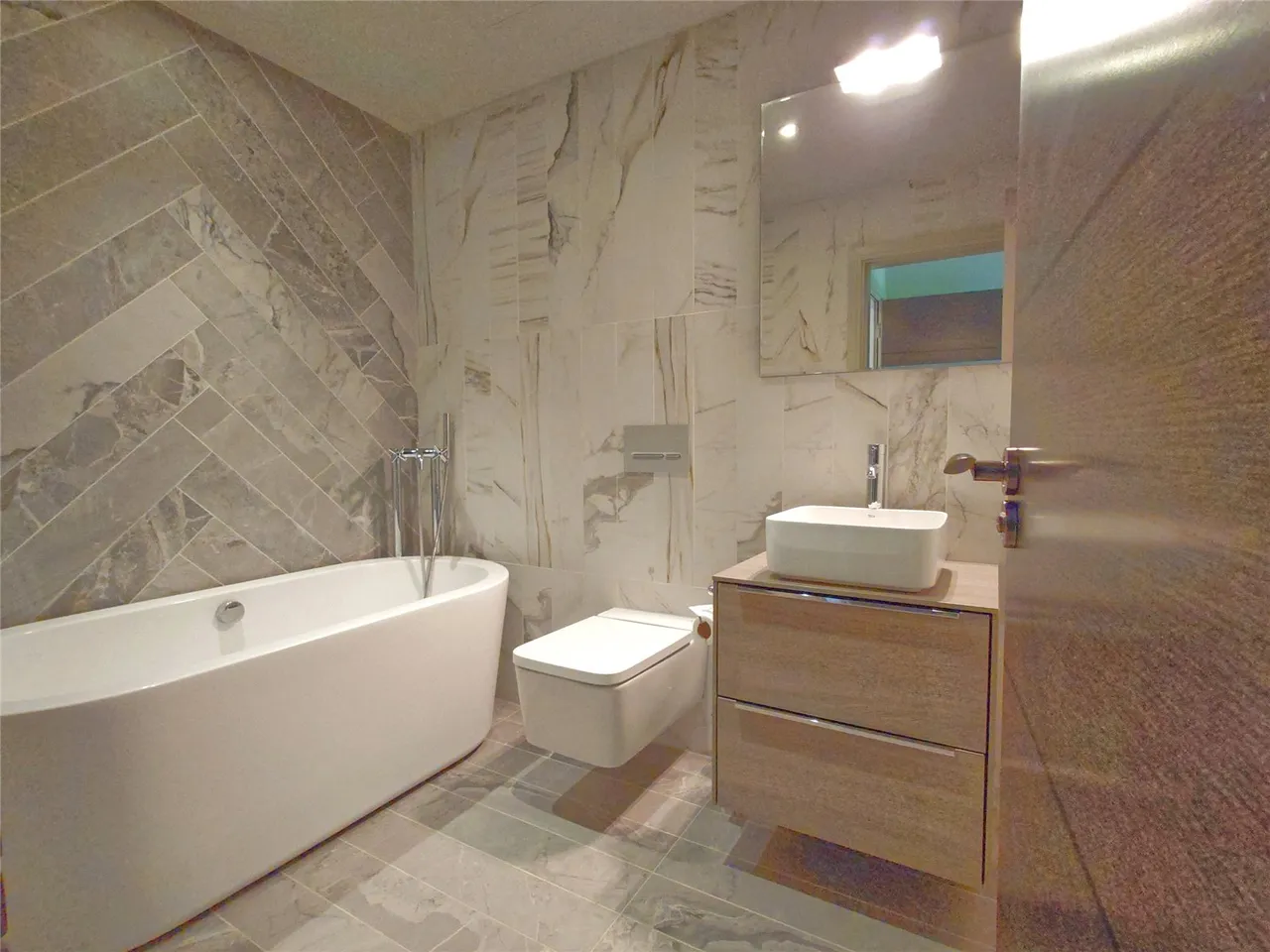 The Hideaway, Tremorvah Barton, Truro, Cornwall, TR1 1NR, photo 9
