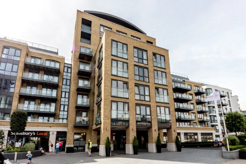 Kew Bridge Road, Brentford, TW8, photo 8