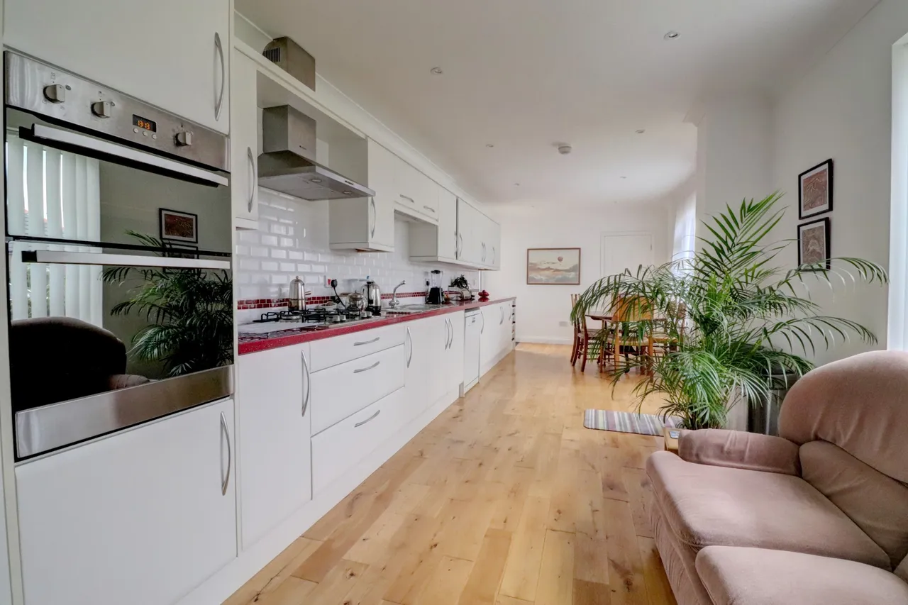 Langwith Drive, Holbeach, PE12, photo 6
