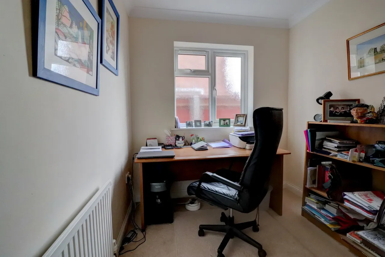 Langwith Drive, Holbeach, PE12, photo 12