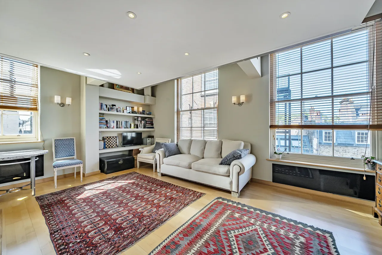 Apartment 36, Central Building, 3 Matthew Parker Street, London, photo 4