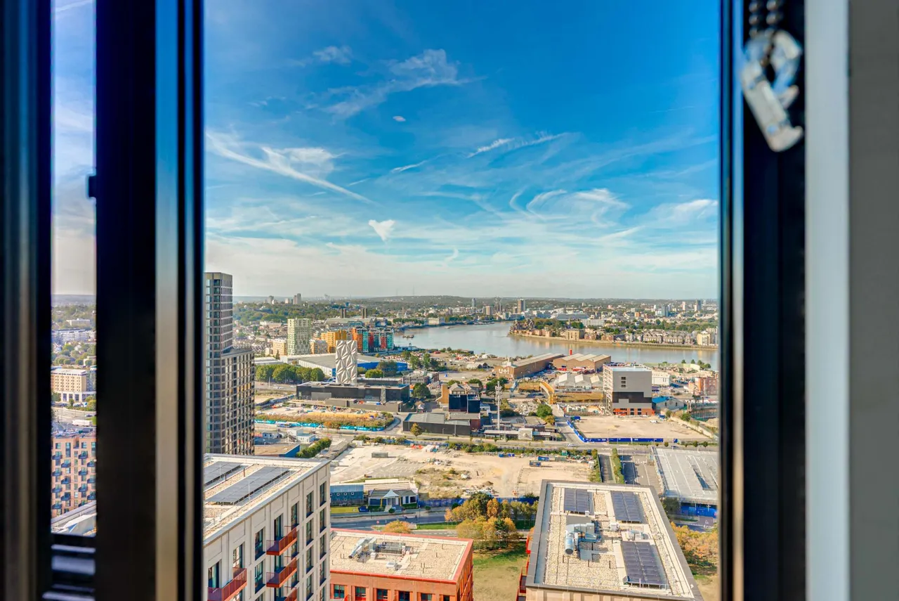 Tidemill Square, London, SE10, photo 15