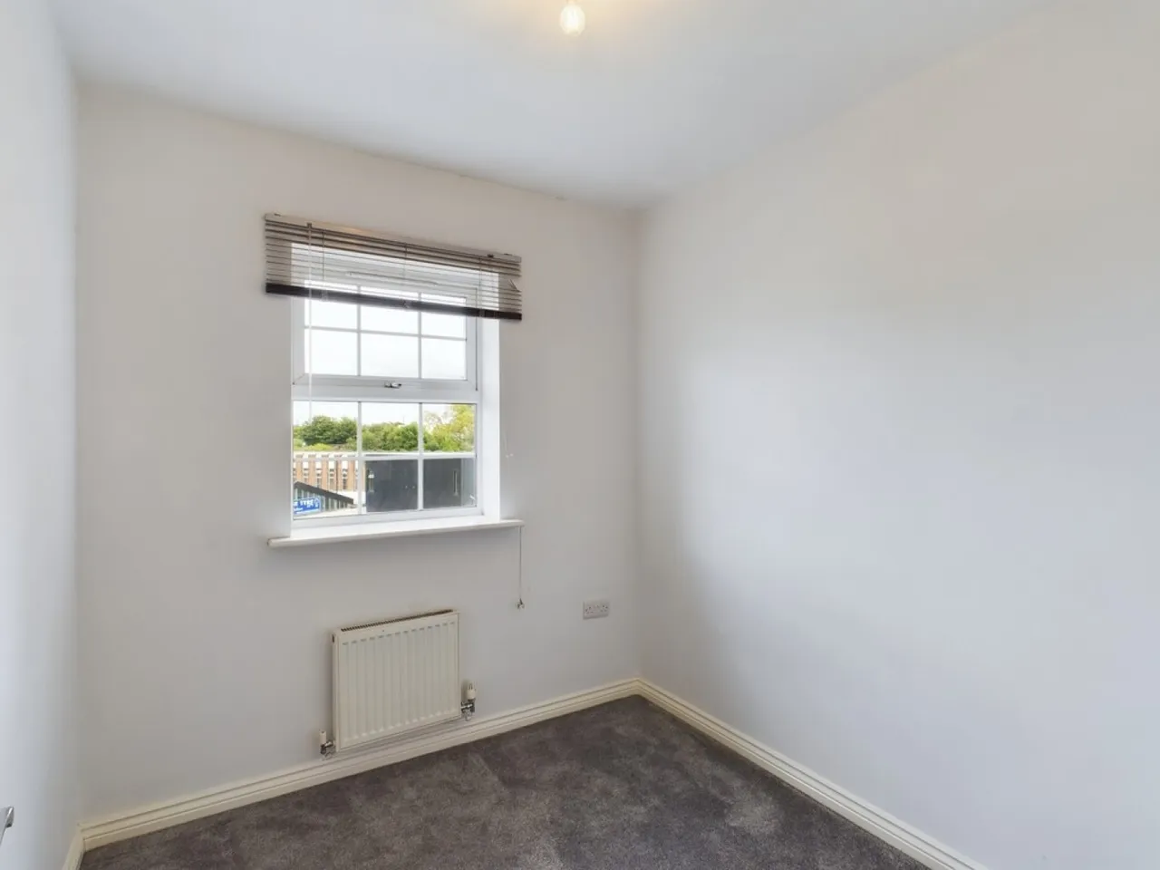 Alfreton Road, DE21, photo 11
