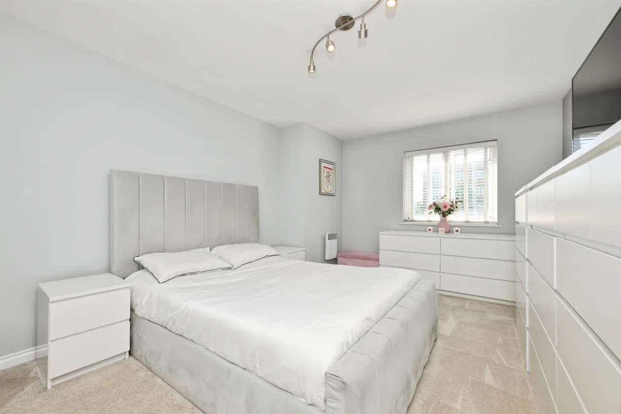 Taverners Way, Hoddesdon, photo 7