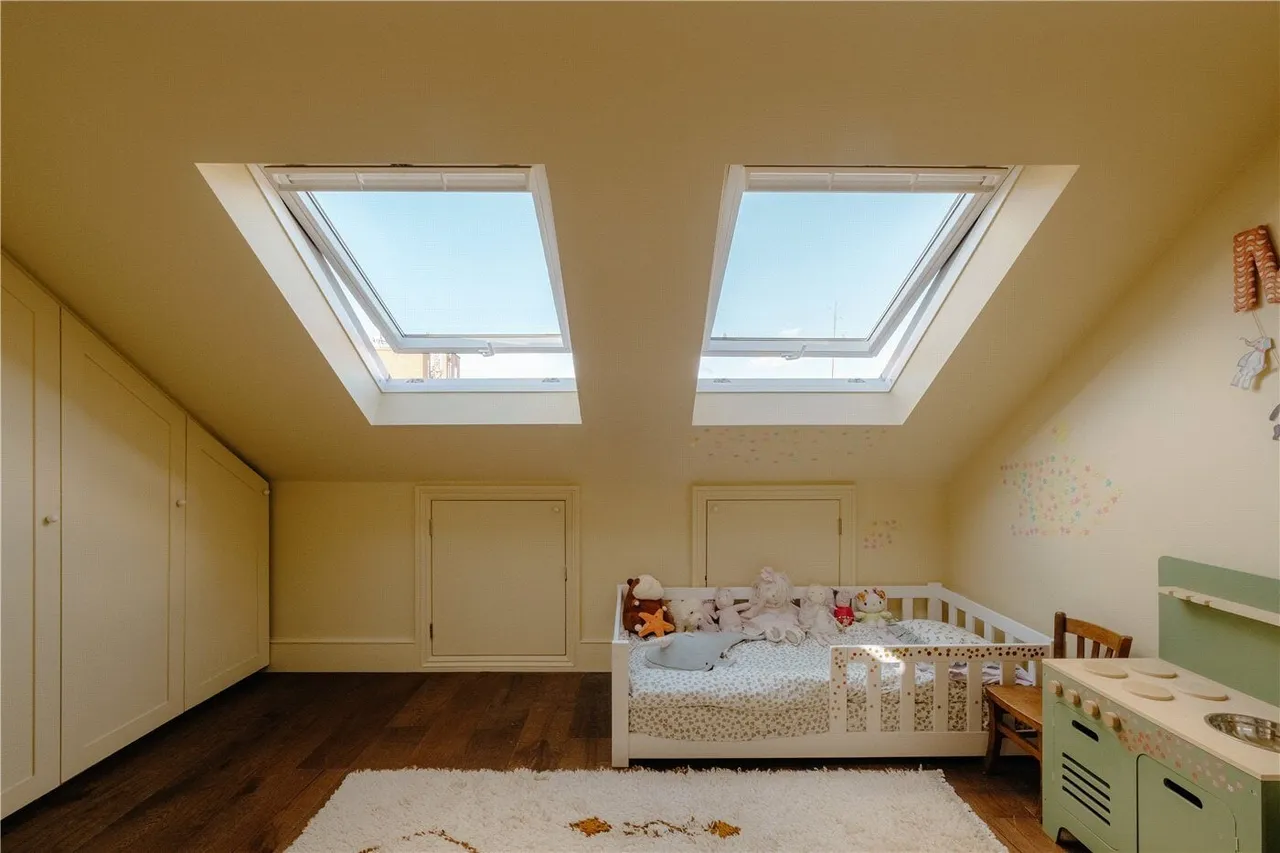 Dowsett Road, London, N17, photo 23