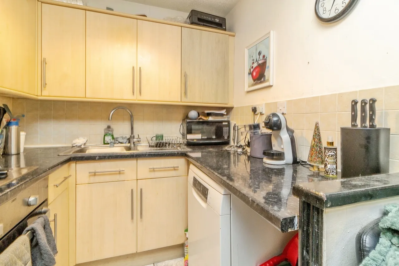 Braybrooke Drive, Furzton, MK4, photo 9