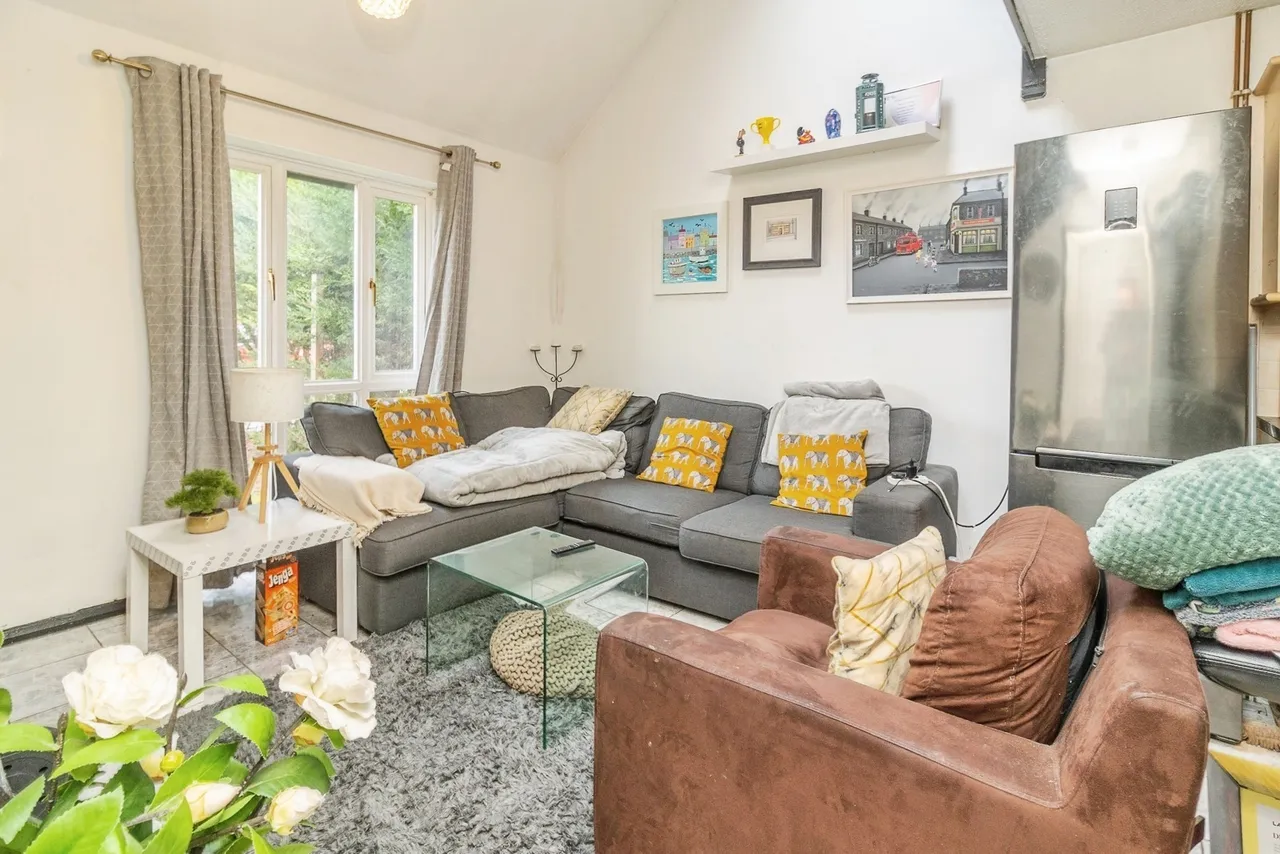 Braybrooke Drive, Furzton, MK4, photo 5